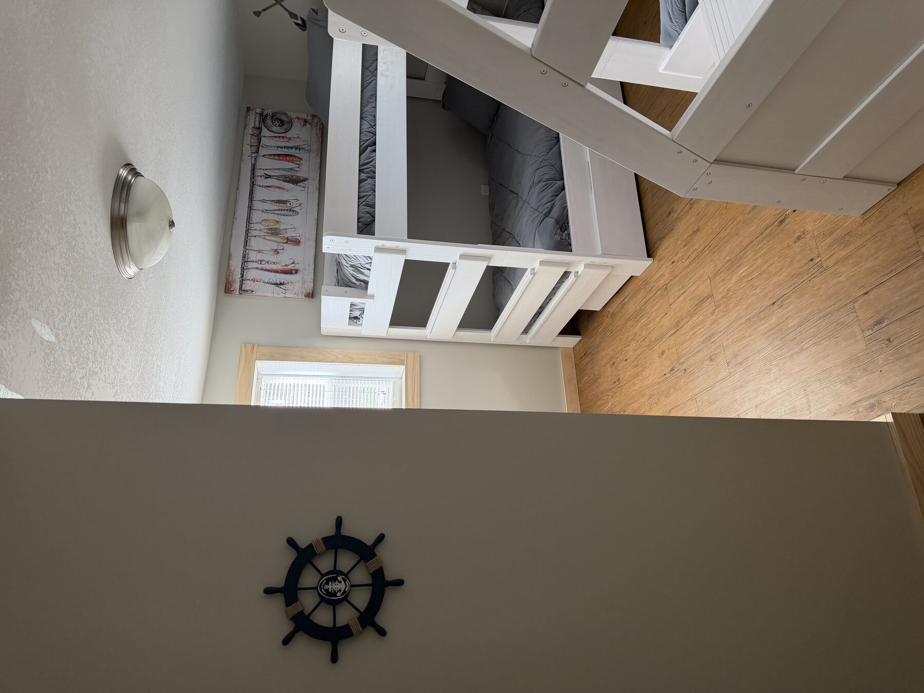 Lake Mattoon Hideaway – bunk room